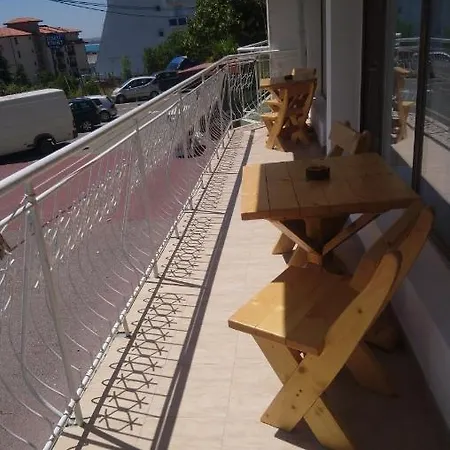 уют ゲストハウス