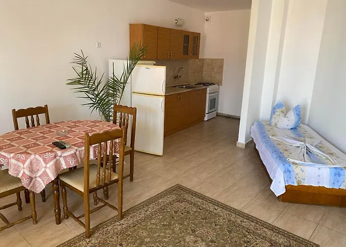 уют 3* Sveti Vlas